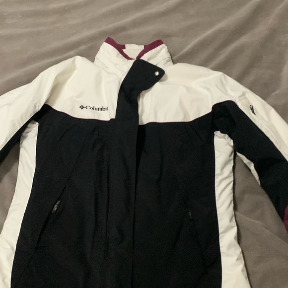 Columbia Jackets & Blazers - Columbia ski jacket L *missing hood